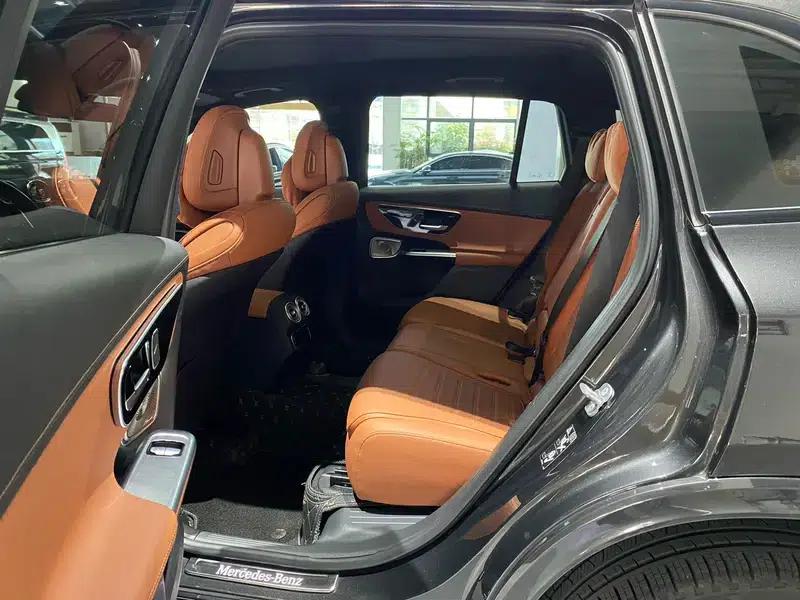 2023 Mercedes-Benz GLC 300 L 4MATIC Luxury 7-seater — миниатюра 22
