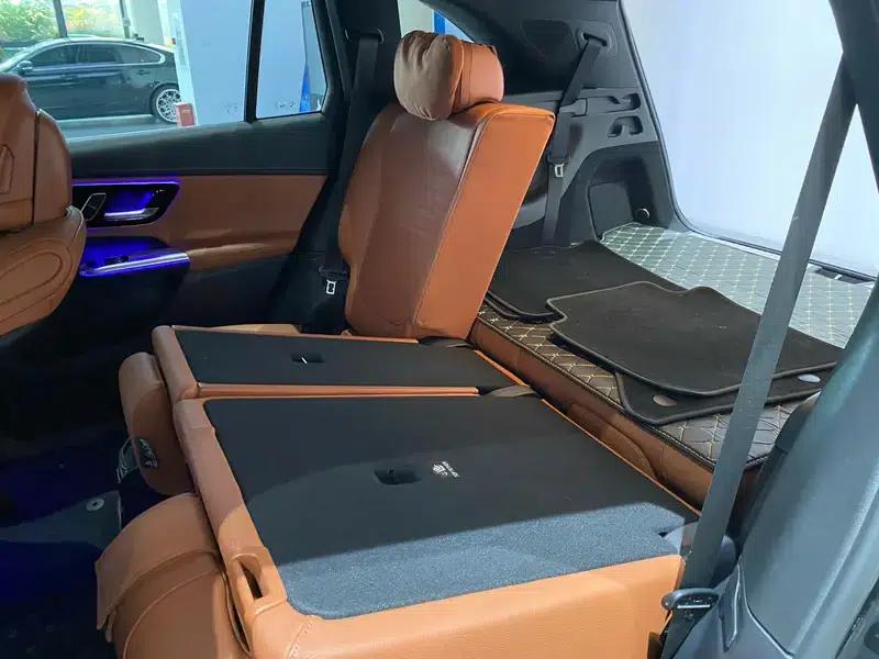 2023 Mercedes-Benz GLC 300 L 4MATIC Luxury 7-seater — миниатюра 23
