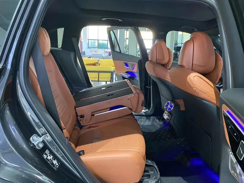 2023 Mercedes-Benz GLC 300 L 4MATIC Luxury 7-seater — миниатюра 26