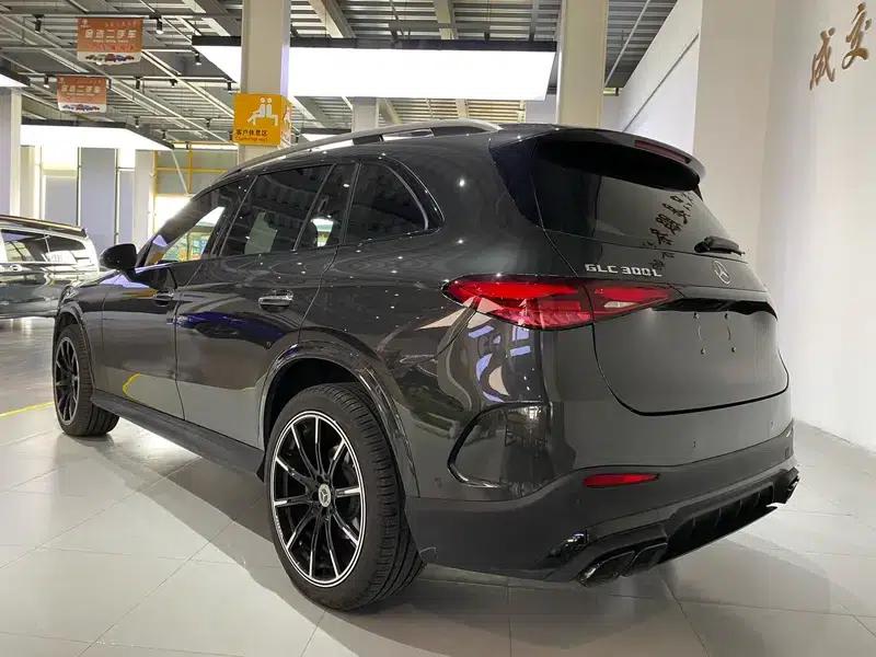 2023 Mercedes-Benz GLC 300 L 4MATIC Luxury 7-seater — миниатюра 4