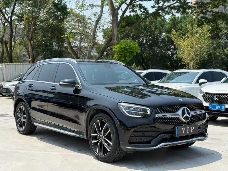 2020 Mercedes-Benz GLC Facelift: GLC 260 L 4MATIC Luxury — миниатюра 3