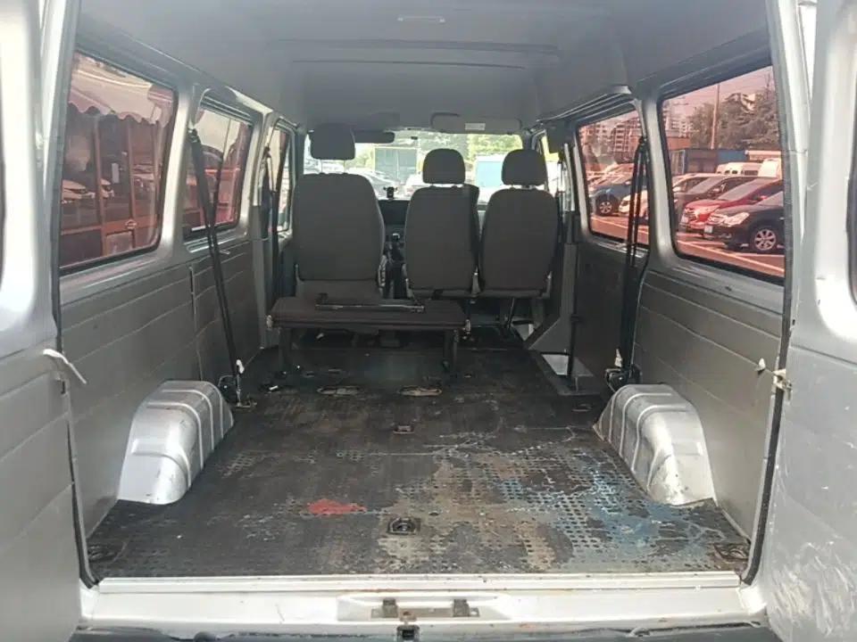 JMC Transit 2017 2.8T Commercial Version Short Wheelbase Mid-Roof 6/7/8-Seater JX493 — миниатюра 22