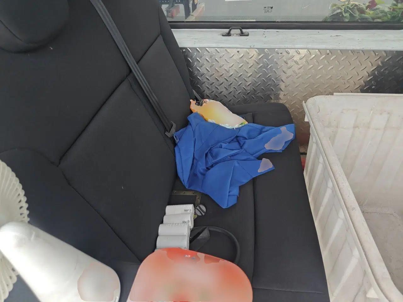JMC Fushun 2023 2.0T Manual Diesel Long-Wheelbase High-Roof Business Van with Dual Rear Tires 6–9 Seats — миниатюра 17