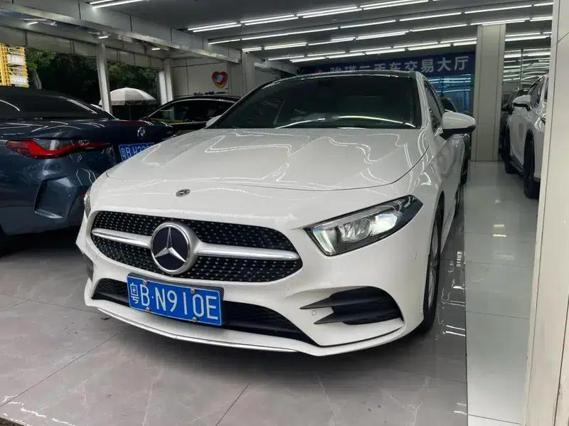 2022 Mercedes-Benz A-Class Facelift A 200 L Sport Sedan Dynamic Edition — миниатюра 6