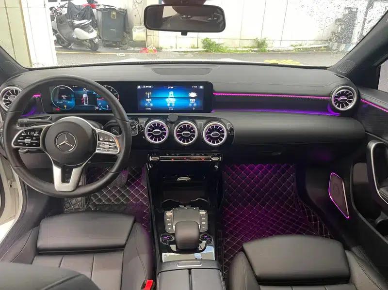 2022 Mercedes-Benz A-Class Facelift A 200 L Sport Sedan Dynamic Edition — миниатюра 7
