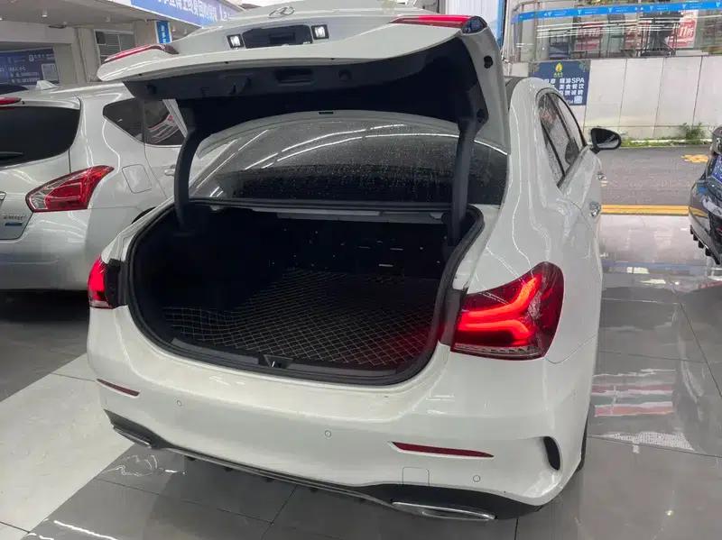 2022 Mercedes-Benz A-Class Facelift A 200 L Sport Sedan Dynamic Edition — миниатюра 10