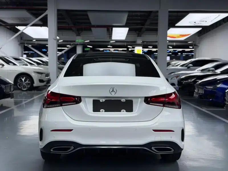 Mercedes-Benz A-Class 2020 Facelift A 200 L Sport Sedan Fashion Model — миниатюра 5