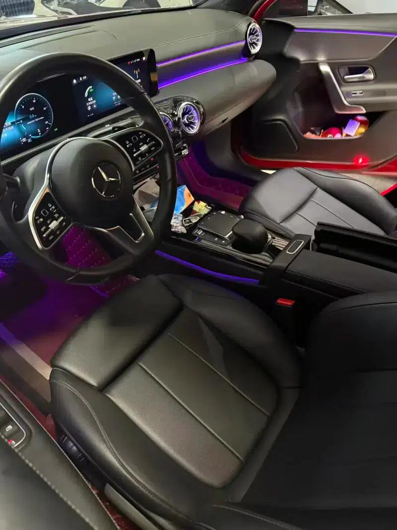 Mercedes-Benz A-Class 2022 Facelift A 180 L Sport Sedan — миниатюра 6