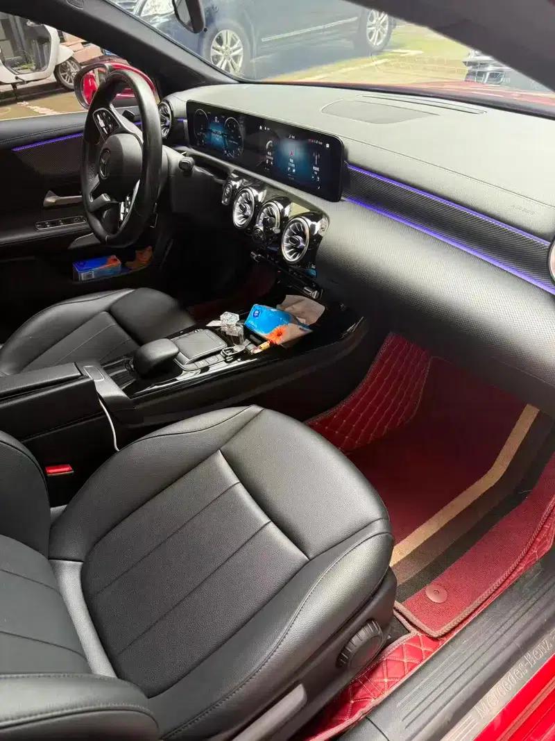Mercedes-Benz A-Class 2022 Facelift A 180 L Sport Sedan — миниатюра 9
