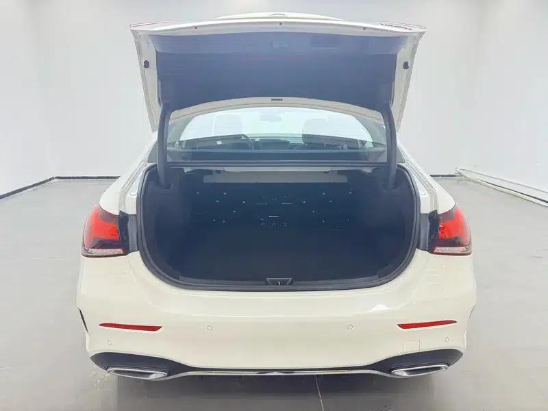 2023 Mercedes-Benz A-Class A 200 L Sport Sedan Fashion Edition — миниатюра 20