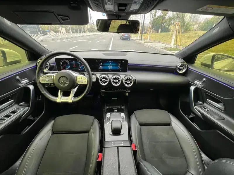 Mercedes-Benz A-Class 2020 A 200 L Sport Sedan — миниатюра 10