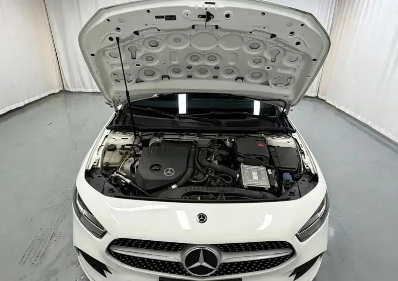 2019 Mercedes-Benz A-Class A 180 L Sport Sedan — миниатюра 10