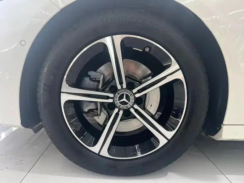 2024 Mercedes-Benz A-Class A 200 L Fashion Edition — миниатюра 10