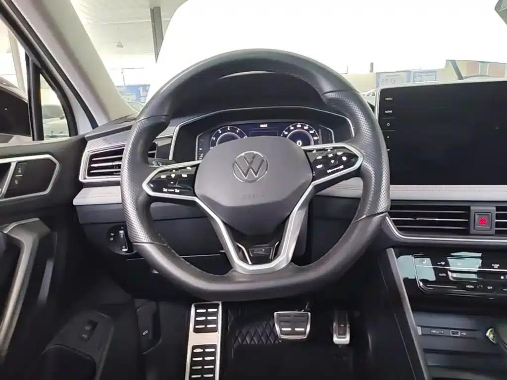 Tiguan X 2022 330TSI 2WD Flagship Edition — миниатюра 11