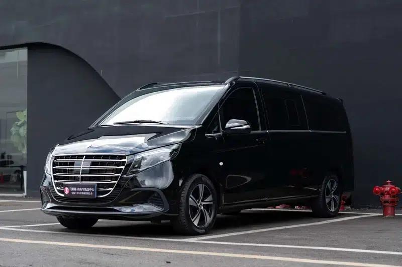 Vito 2024 2.0T Elite Edition 7-seater — миниатюра 1
