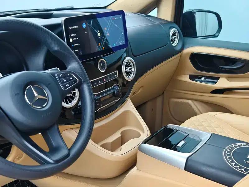 Vito 2021 2.0T Business Edition 7-seater — миниатюра 8
