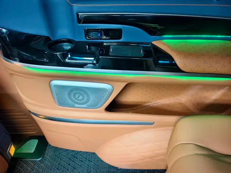 2024 Nissan Vito 2.0T Business Edition 7-seater — миниатюра 12