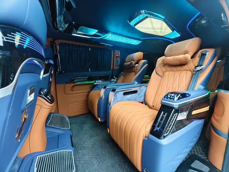 2024 Nissan Vito 2.0T Business Edition 7-seater — миниатюра 4