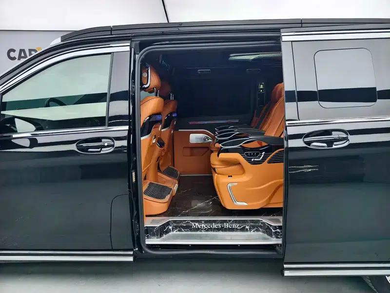 2023 Nissan Vito 2.0T Business Edition 7-seater — миниатюра 18