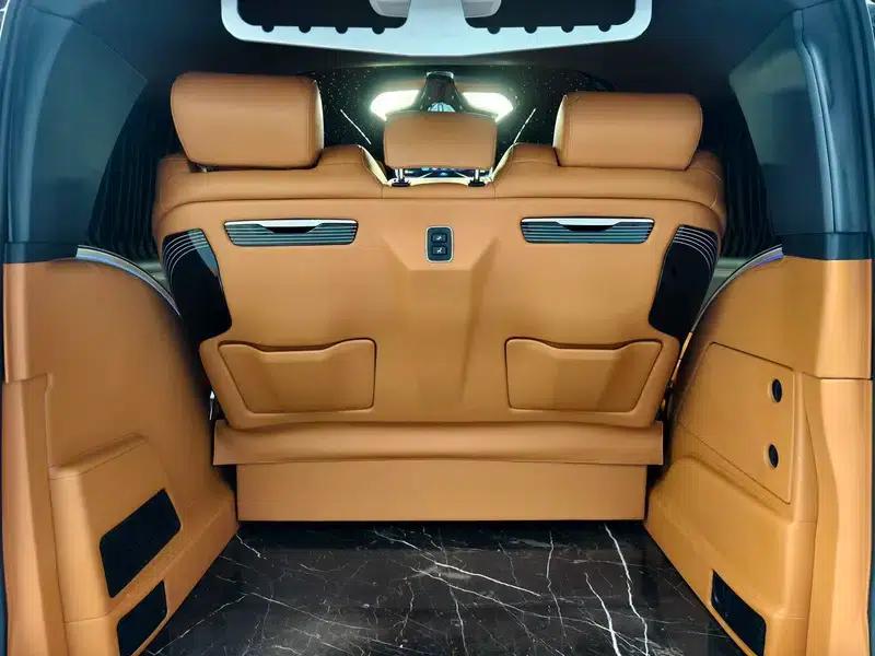 2023 Nissan Vito 2.0T Business Edition 7-seater — миниатюра 21