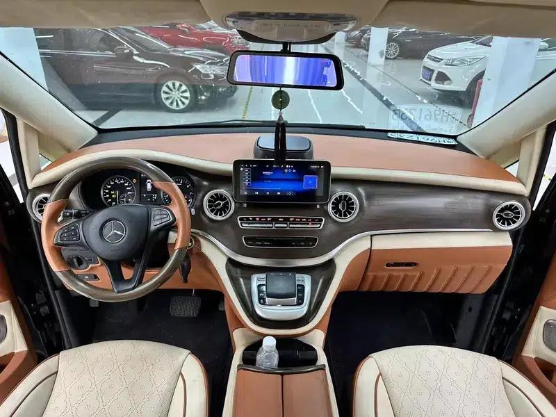 Vito 2021 2.0T Elite Edition 7-seater — миниатюра 8