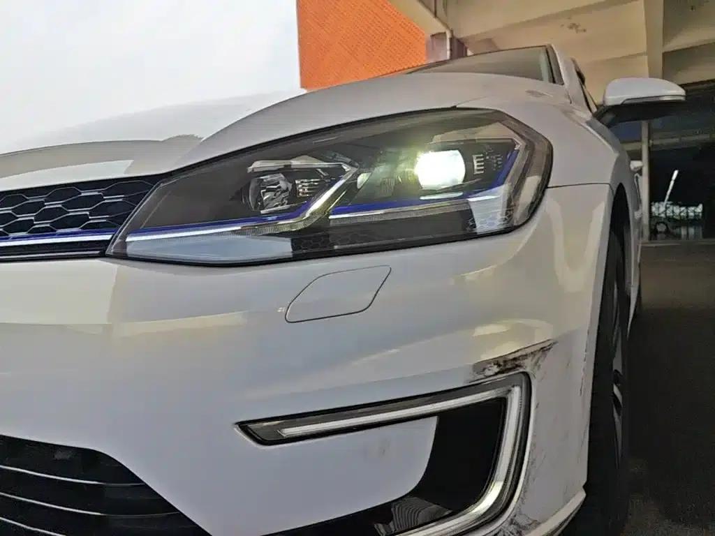 2020 Golf EV — миниатюра 24
