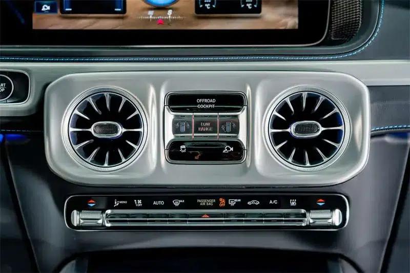 Mercedes-Benz all-electric G-Class 2025 G 580 First Edition — миниатюра 12