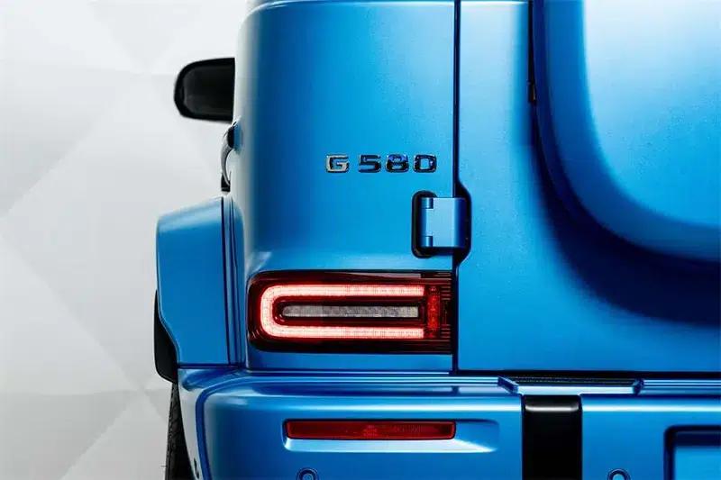 Mercedes-Benz all-electric G-Class 2025 G 580 First Edition — миниатюра 8