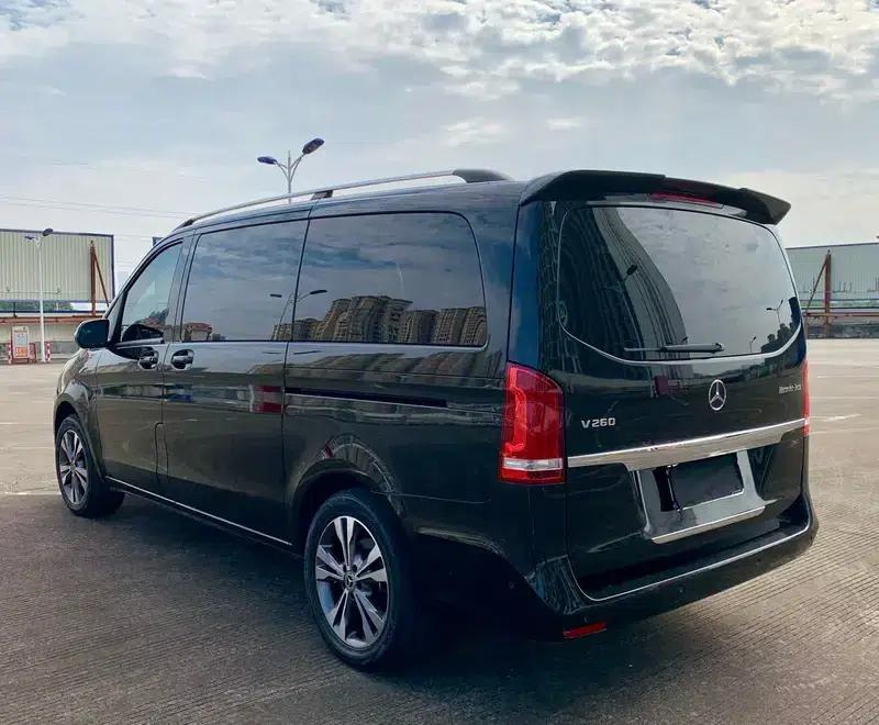 Mercedes-Benz V-Class 2017 V 260 Navigator Edition — миниатюра 4