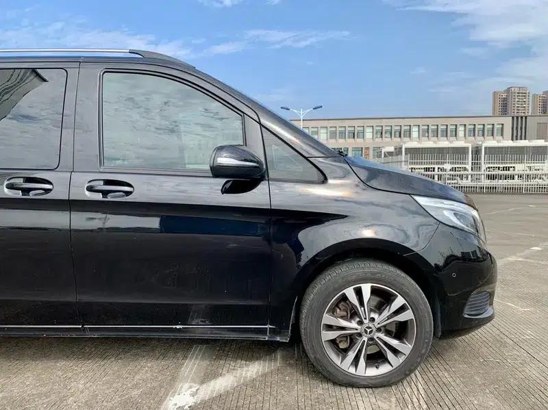 Mercedes-Benz V-Class 2017 V 260 Navigator Edition — миниатюра 8
