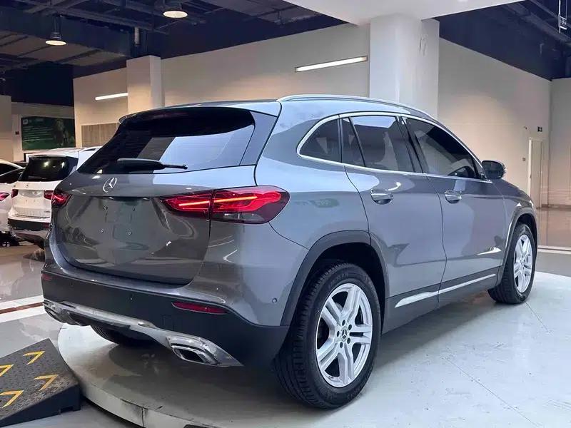 2020 Mercedes-Benz GLA 180 — миниатюра 7