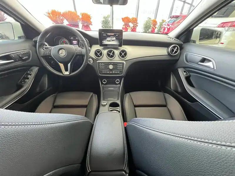 2016 Mercedes-Benz GLA 200 Dynamic — миниатюра 12