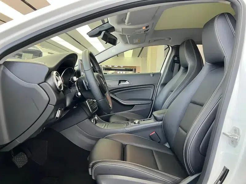 2016 Mercedes-Benz GLA 200 Dynamic — миниатюра 13