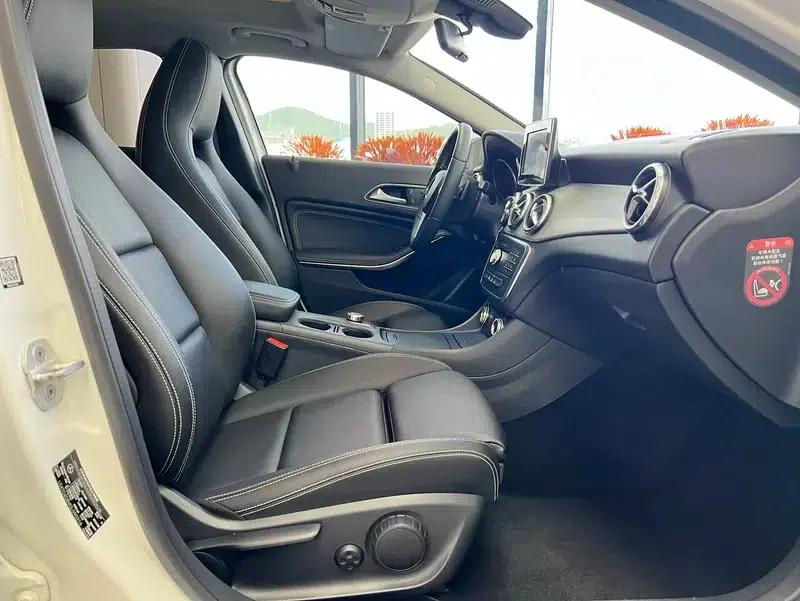 2016 Mercedes-Benz GLA 200 Dynamic — миниатюра 7