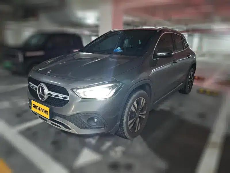 2020 Mercedes-Benz GLA 200 — миниатюра 1
