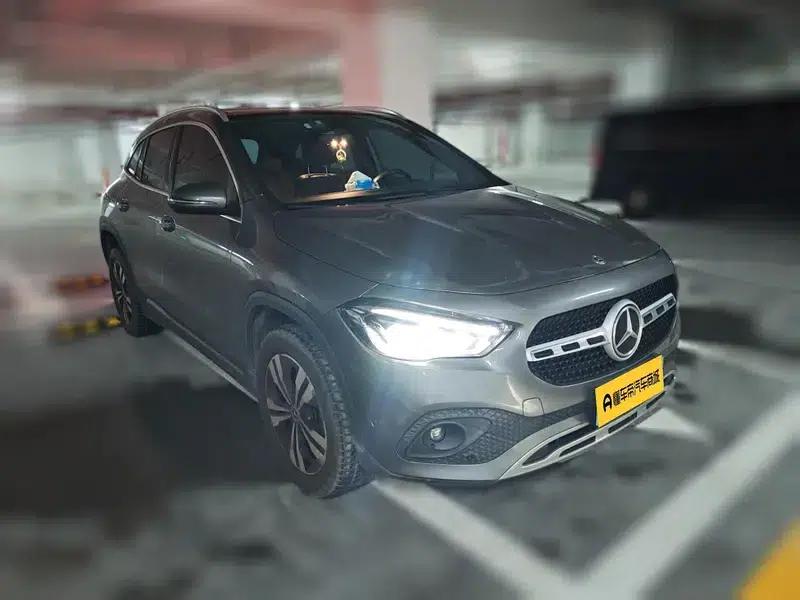 2020 Mercedes-Benz GLA 200 — миниатюра 3