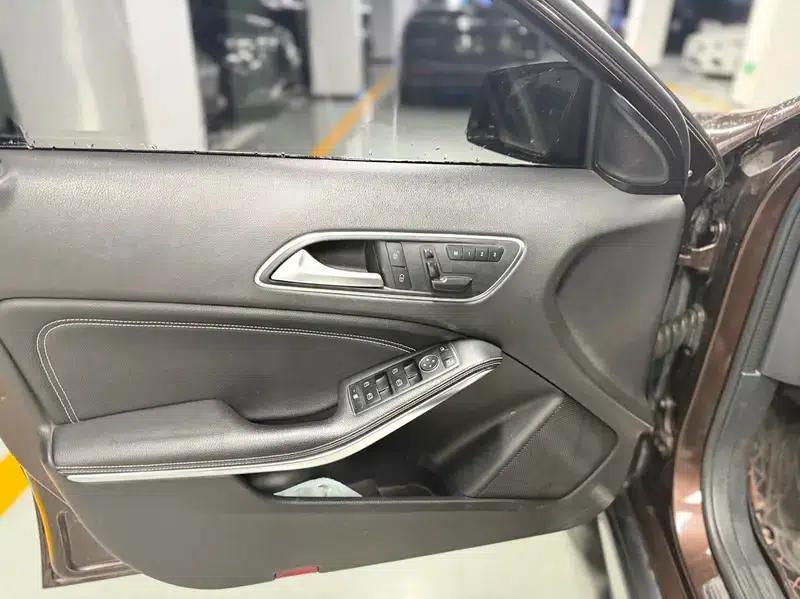 2015 Mercedes-Benz GLA 200 Fashion Edition — миниатюра 14