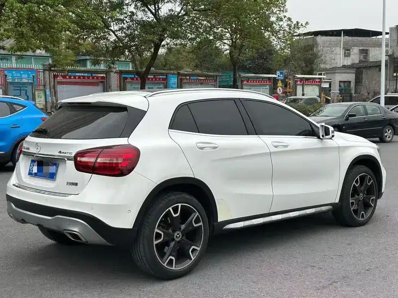 2017 Mercedes-Benz GLA 220 4MATIC Fashion Edition — миниатюра 6