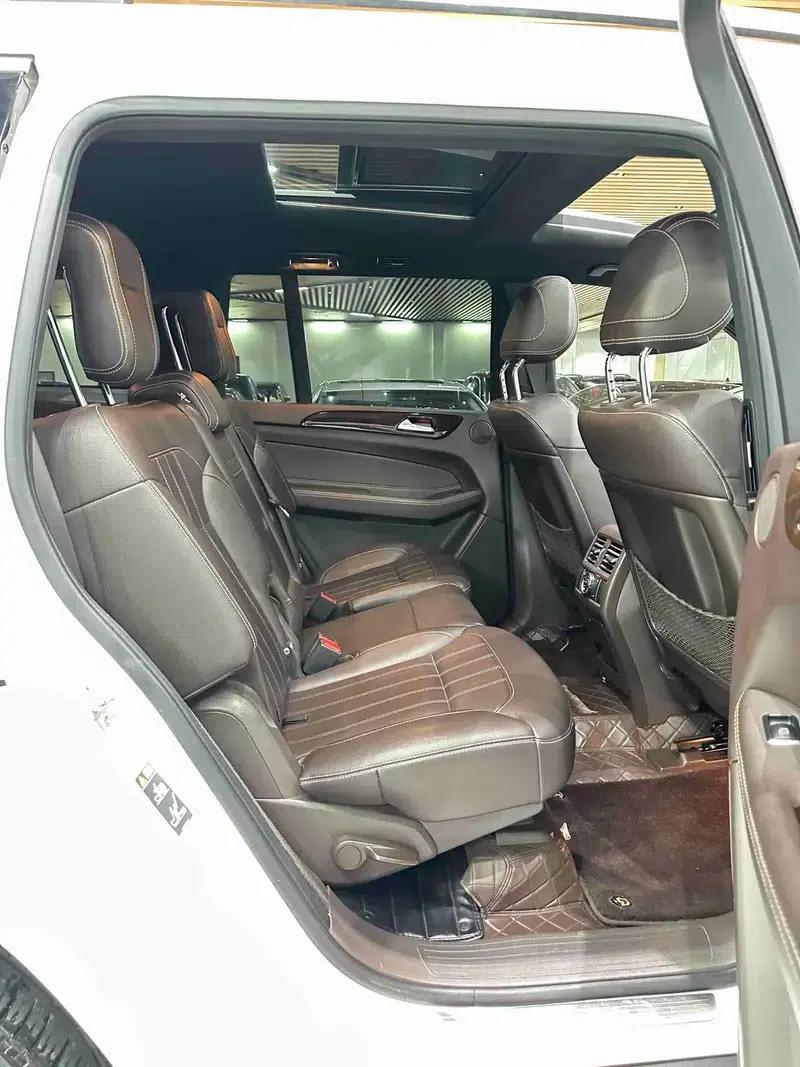 Mercedes-Benz GLS 2018 3.0T Automatic 4WD 7-Seater (Parallel Import) — миниатюра 26