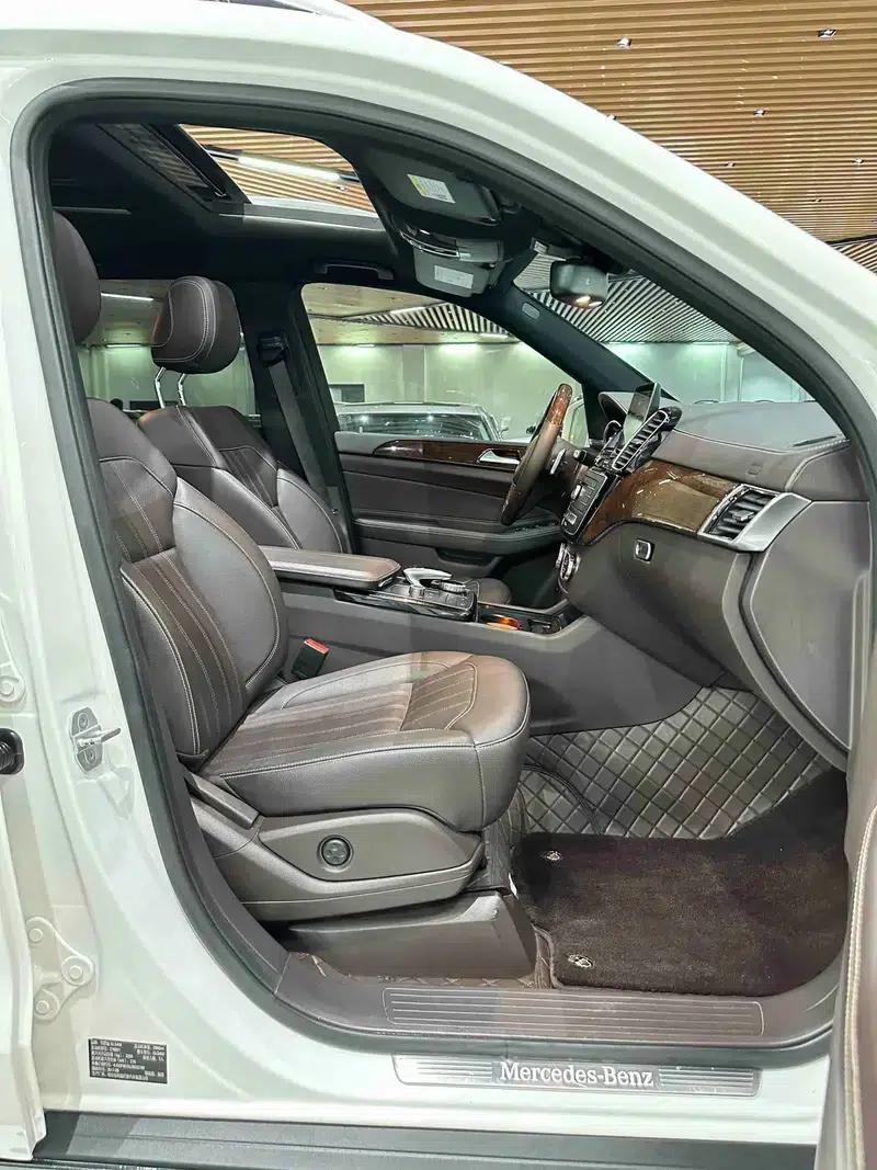 Mercedes-Benz GLS 2018 3.0T Automatic 4WD 7-Seater (Parallel Import) — миниатюра 9