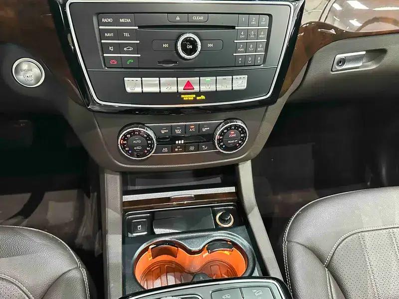 Mercedes-Benz GLS 2018 3.0T Automatic 4WD 7-Seater (Parallel Import) — миниатюра 10