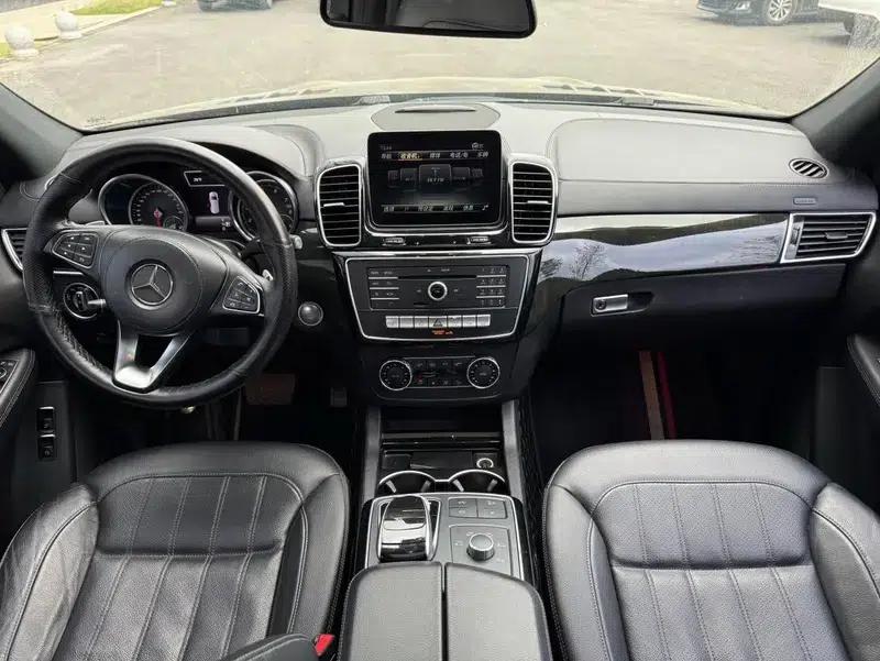 Mercedes-Benz GLS 2017 3.0T Automatic 4WD 7-Seater (Parallel Import) — миниатюра 10