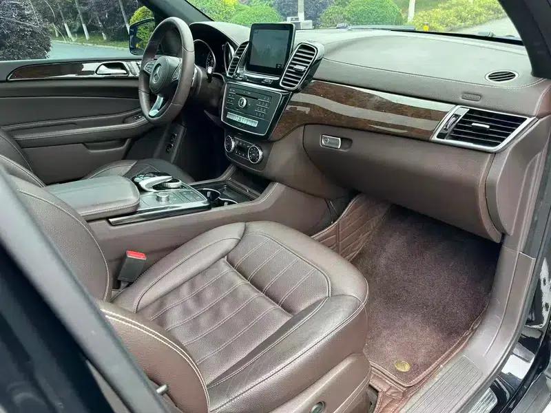 Mercedes-Benz GLS 2017 3.0T Automatic 4WD 7-Seater — миниатюра 13