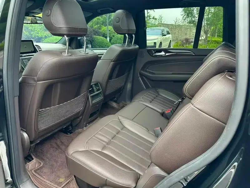 Mercedes-Benz GLS 2017 3.0T Automatic 4WD 7-Seater — миниатюра 16