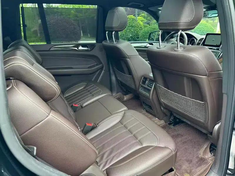 Mercedes-Benz GLS 2017 3.0T Automatic 4WD 7-Seater — миниатюра 17