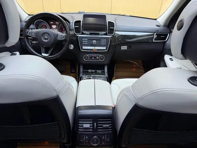 Mercedes-Benz GLS 2017 4.7T Automatic 4WD 7-Seater (Parallel Import) — миниатюра 9