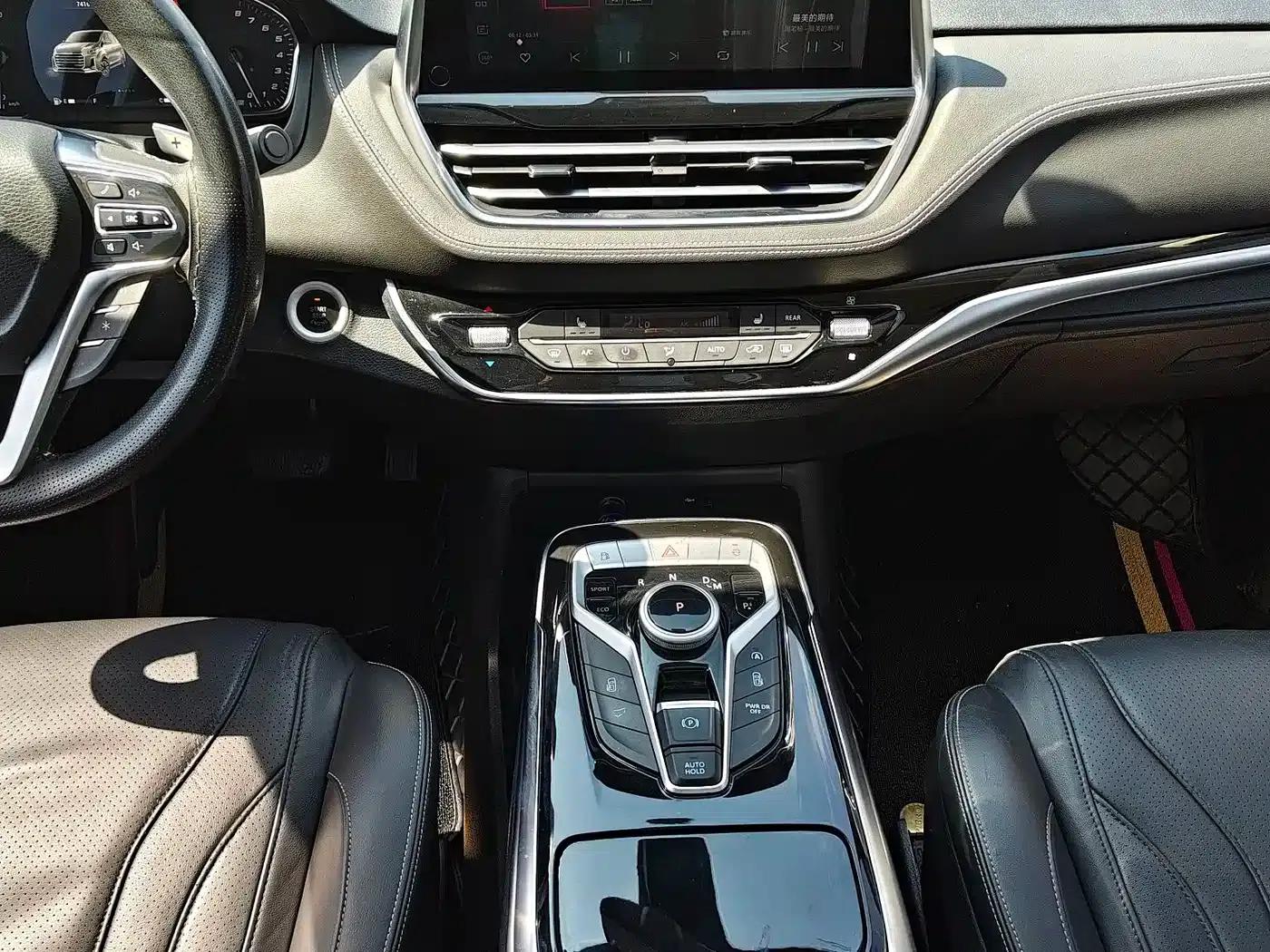Maxus G20 2021 PLUS 2.0T Gasoline Automatic Luxury Executive Edition — миниатюра 9