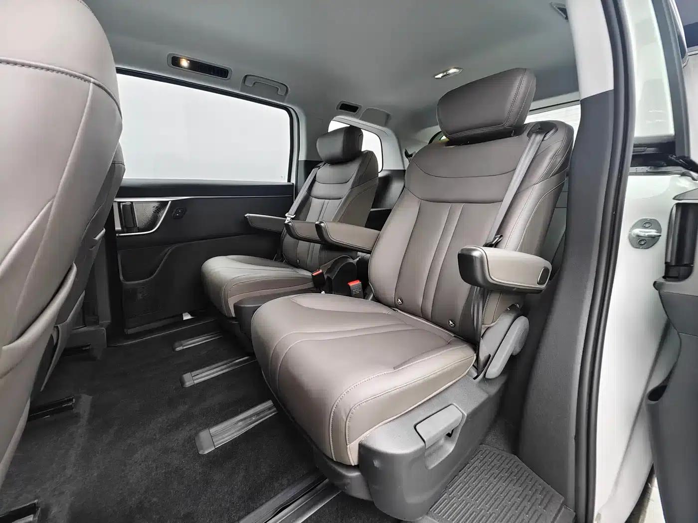 Everyone 7 2024 Facelift Super Hybrid Long Range Enjoy Edition — миниатюра 18