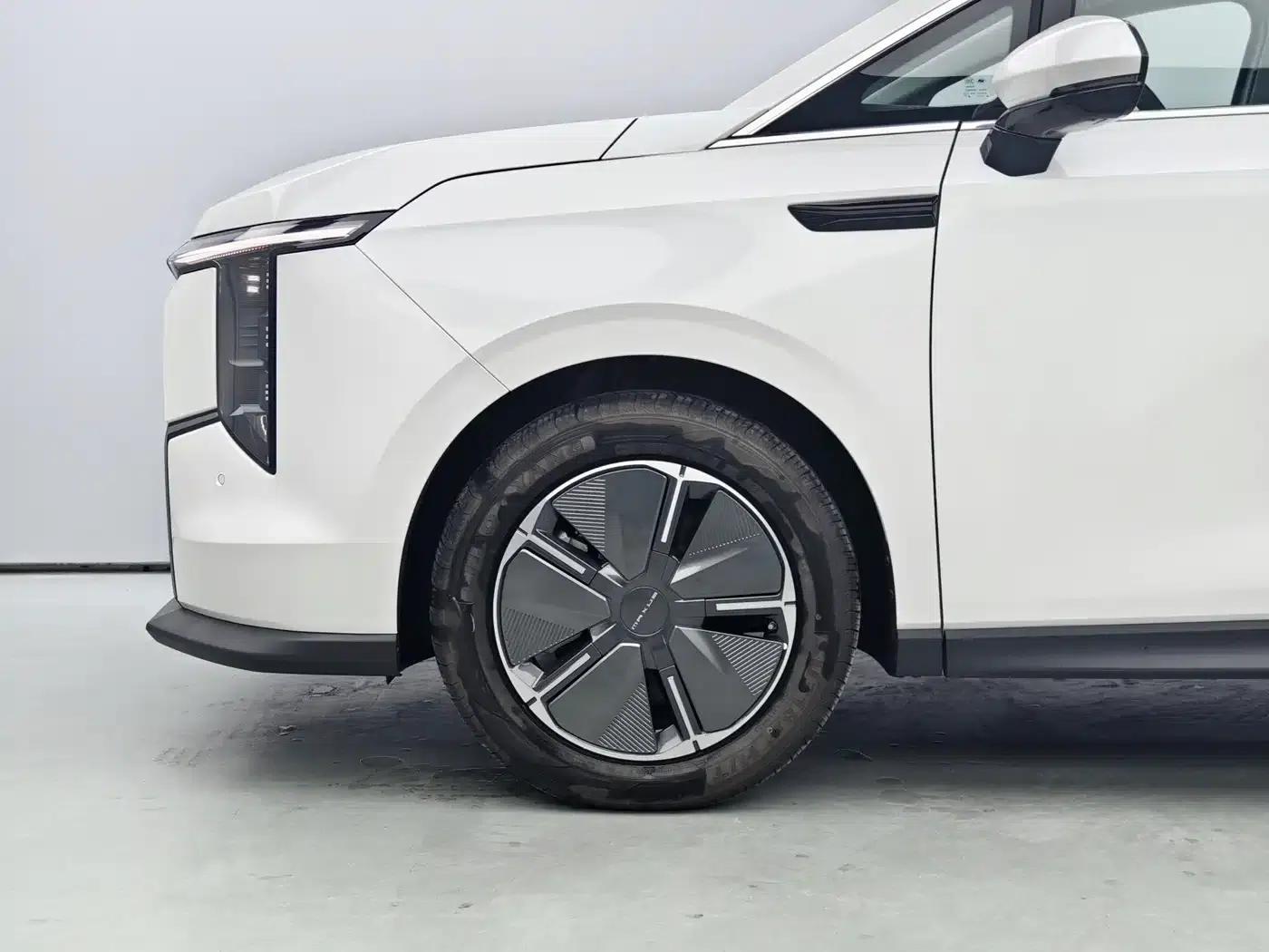 Everyone 7 2024 Facelift Super Hybrid Long Range Enjoy Edition — миниатюра 6