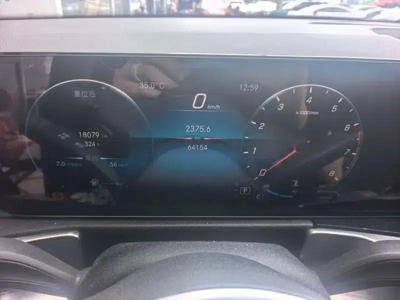 Mercedes-Benz GLB 2021 Fashion Edition — миниатюра 8